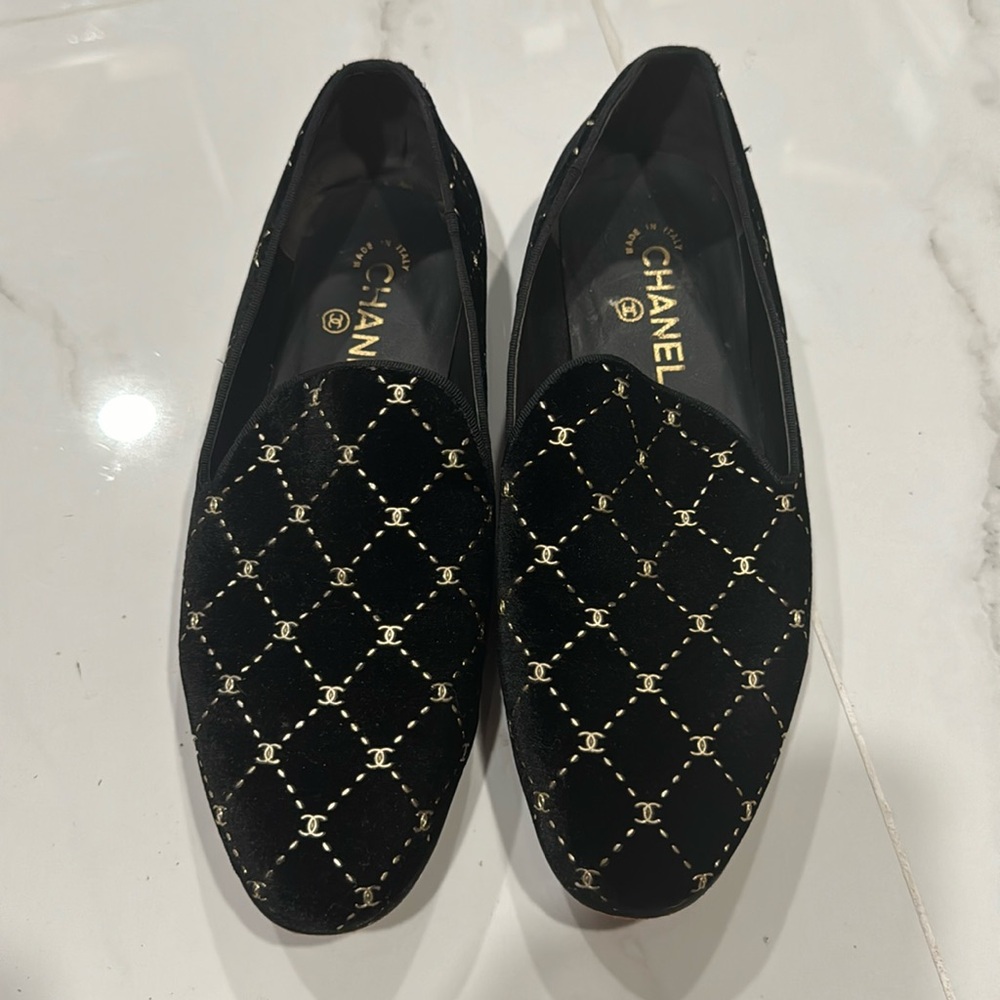 Chanel flats